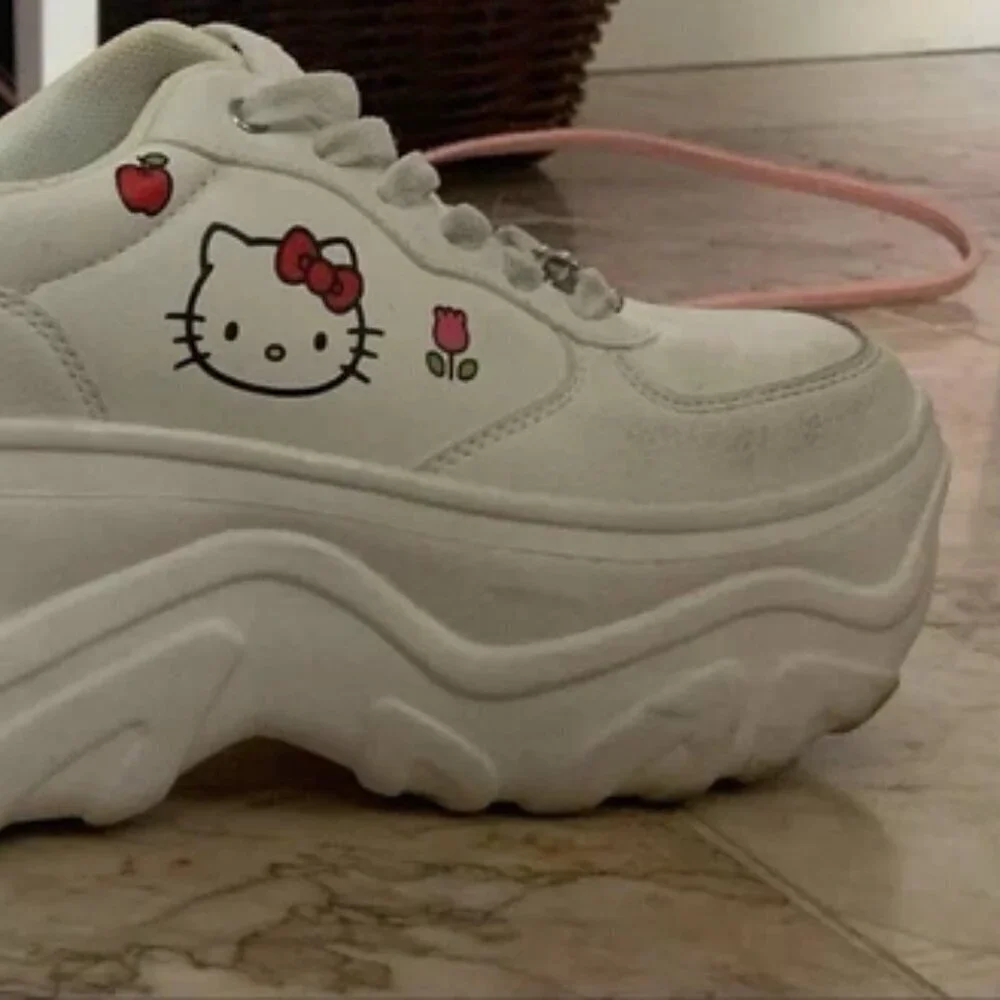 Cute Sanrio Primark x Hello Kitty Cherries Platform Sneaker Shoes US 6